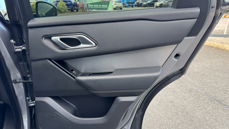 Land Rover Range Rover Velar 2.0 D180 R-Dynamic S 5dr Auto Diesel Estate